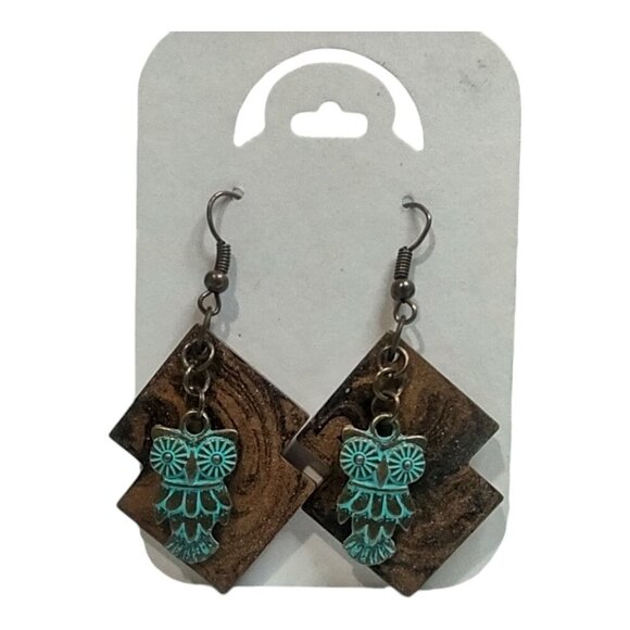 Juniper Isle Jewelry - Handcrafted Stone Inspired Turquoise Owl Earrings